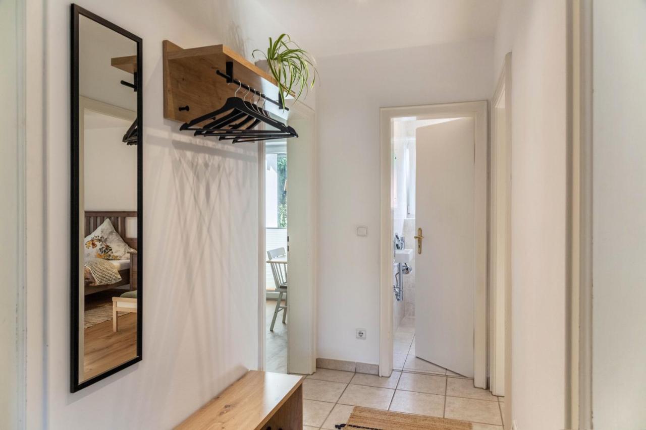 Hubert Apartment *